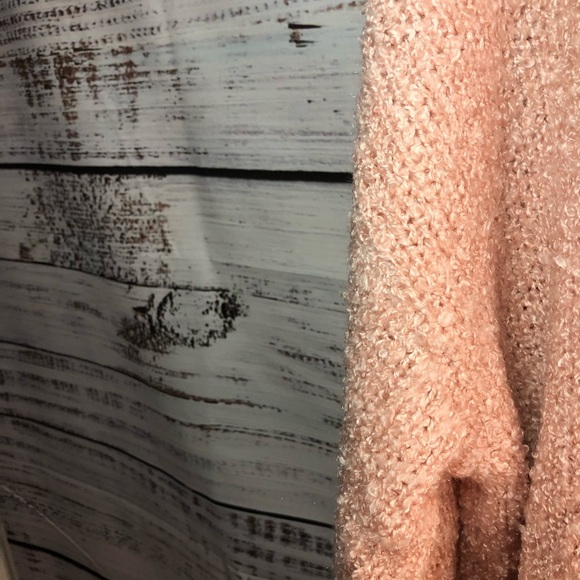 VENUS Cozy Pink Knit Sweater size Small NWOT - Picture 12 of 14